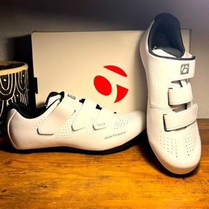 NWOT Bontrager Vella Women’s Road Shoe